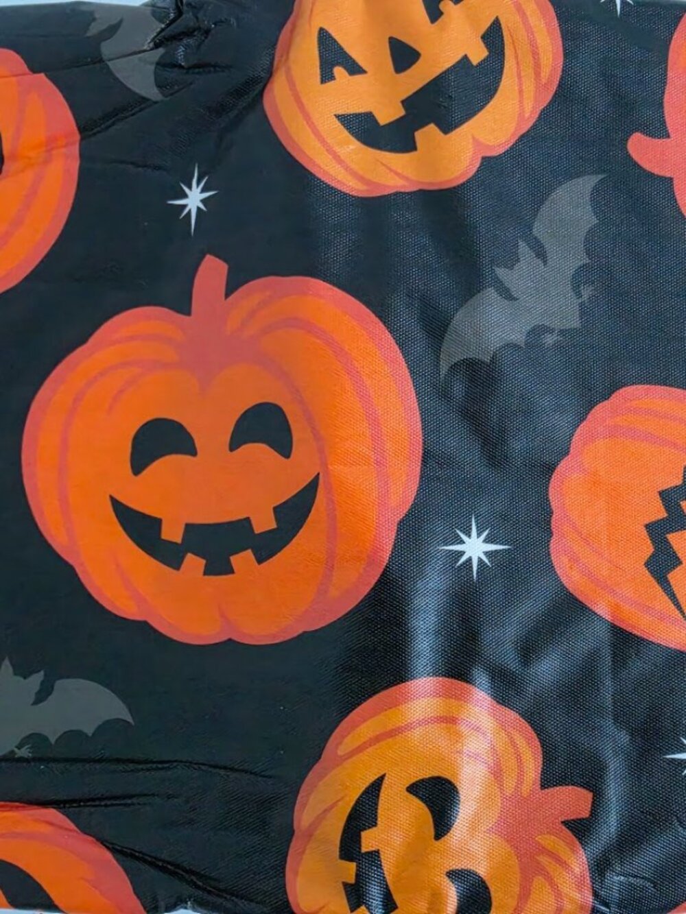 Way To Celebrate Halloween Peva Tablecloth- 60" X 84" Rectangle.